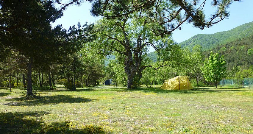 Emplacements naturels, avec de l’ombre